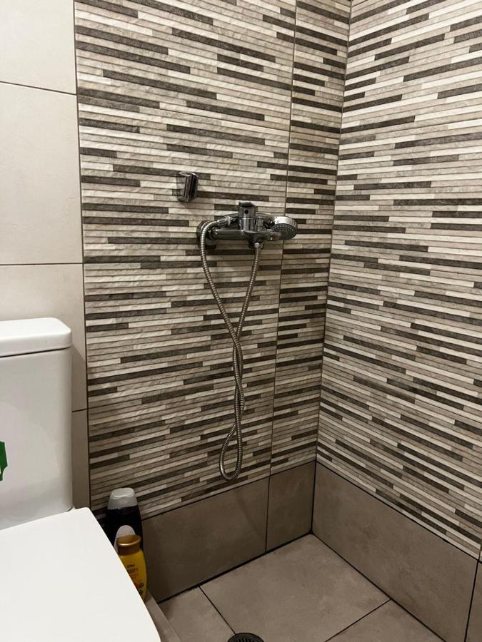 Budget Private Room In The Center Atene Esterno foto